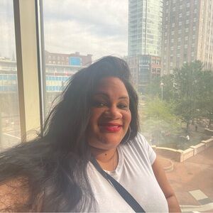 Meet your Posher, Siquilla